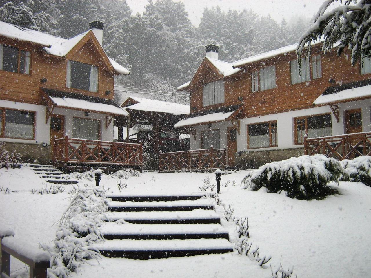 Cabanas Temporada San Martín de los Andes Buitenkant foto